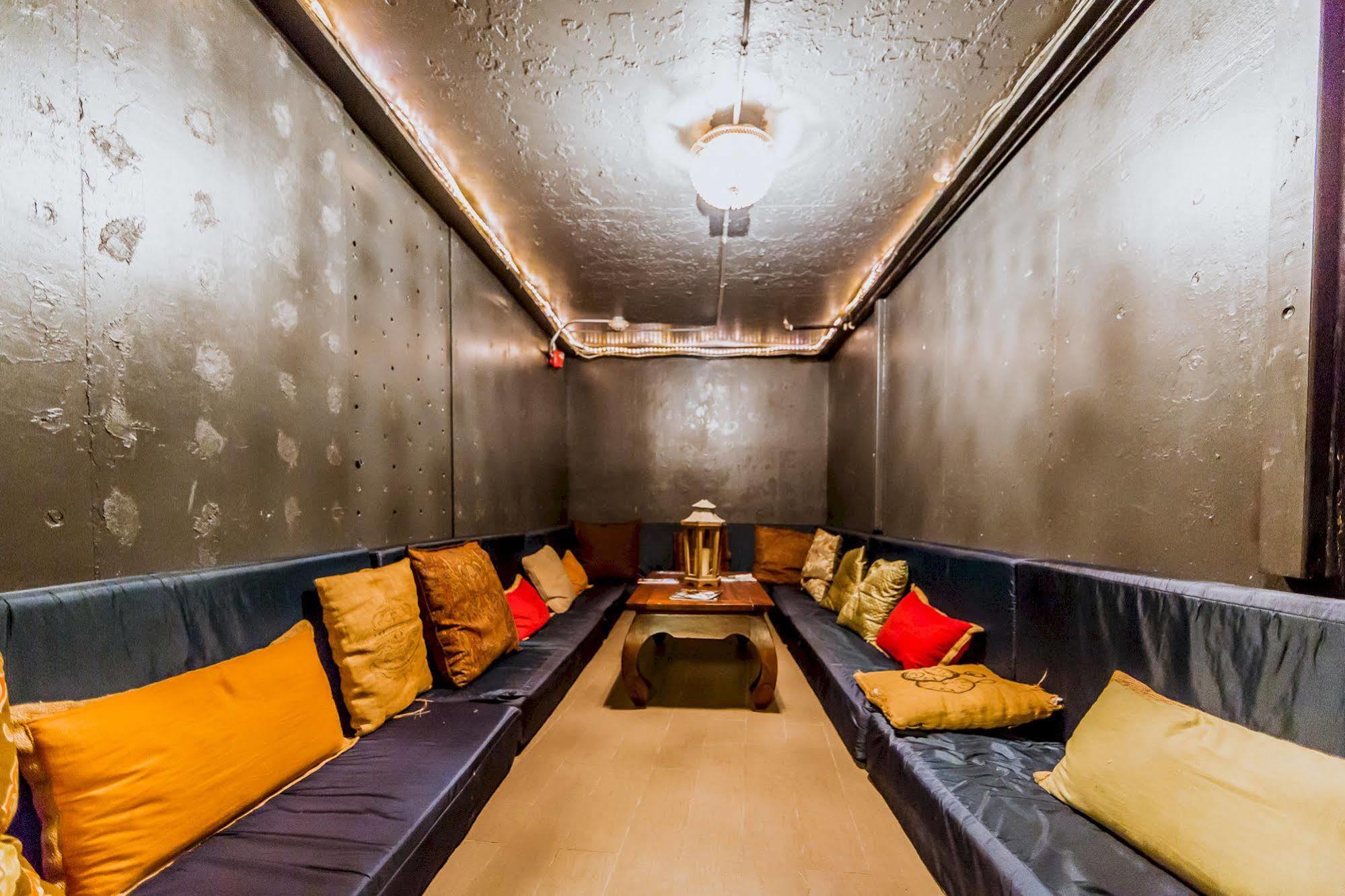 Q4 Hotel&hostel *